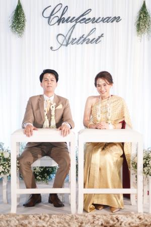 ชุดไทยเจ้าสาว ชุดไทยจักรพรรดิ์ เช่าที่แบมบี้ เวดดิ้ง ห้วยขวาง